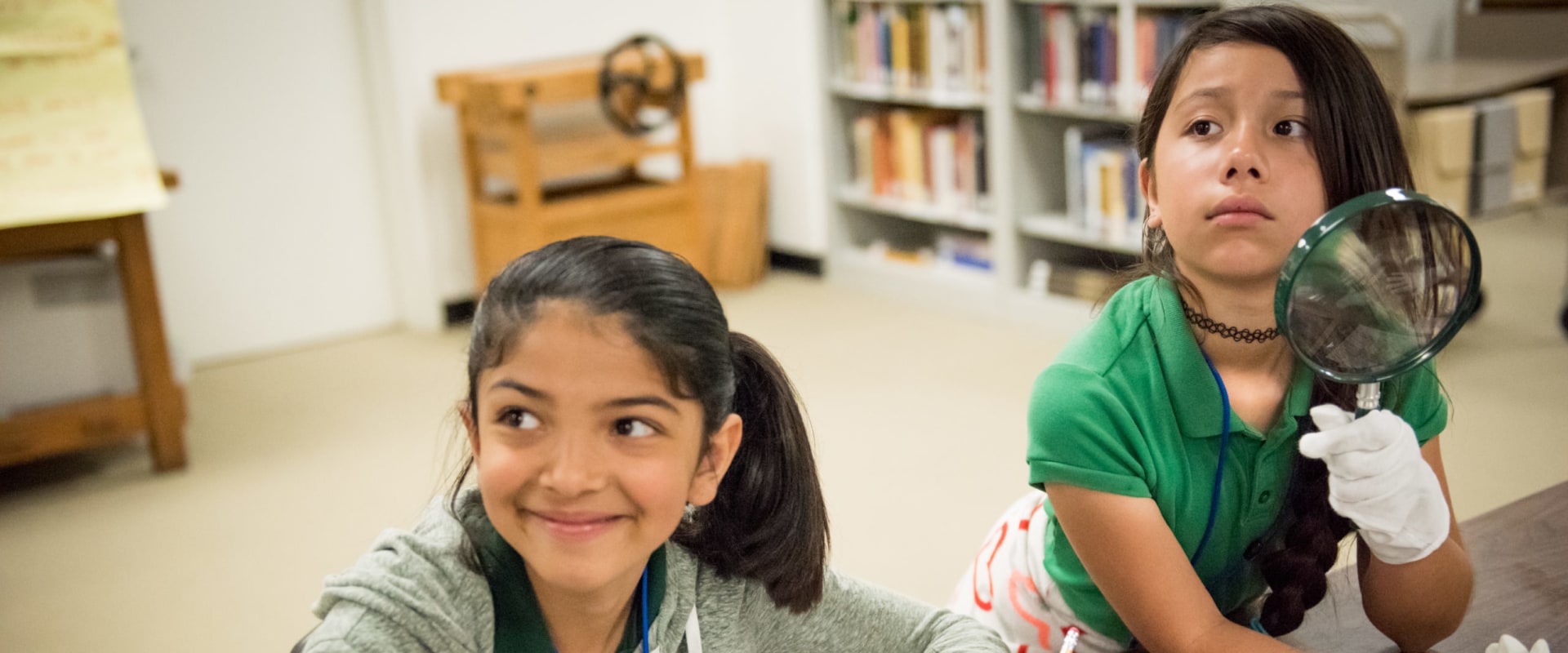 Exploring History through Virtual Field Trips